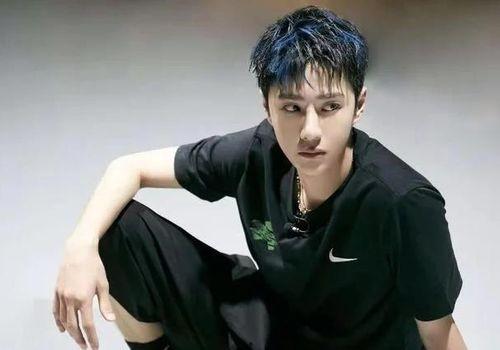 王一博吃瓜娱乐圈八卦,娱乐圈八卦背后的真相